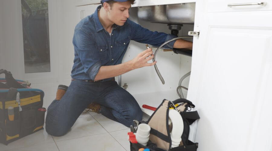 Local water heater installation in Burnham, PA